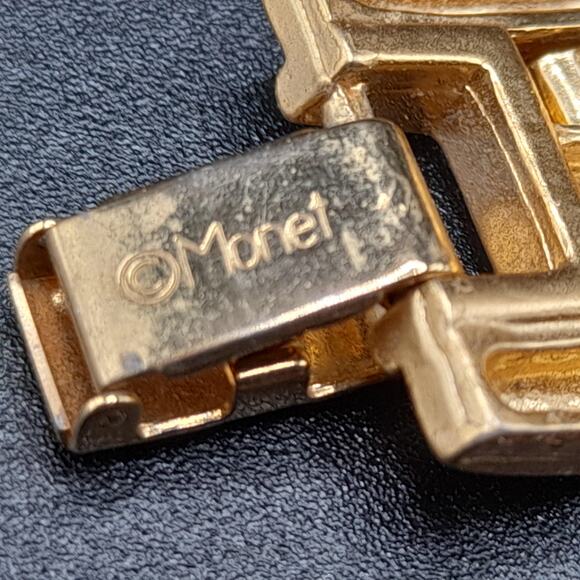 Vintage Monet Gold Plated Link Bracelet, Satin Finish, 7 1/2 Inches - Picture 6 of 10